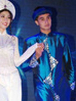 Triển lãm Thời trang cưới 2013