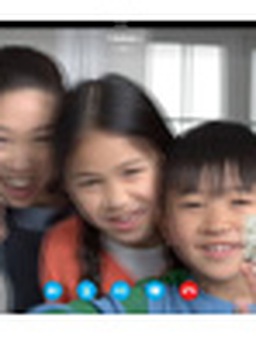 Skype tròn 10 tuổi, sắp có tính năng gọi video 3D