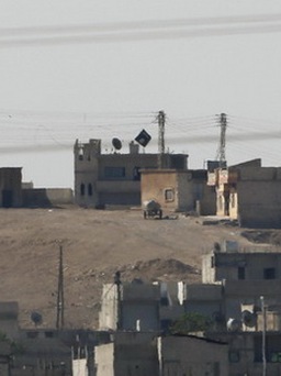 IS chiếm hơn 1/3 thị trấn Kobani của Syria