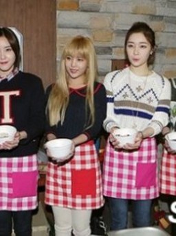 T-ara và SPEED nấu cháo phục vụ 1.000 trẻ mồ côi