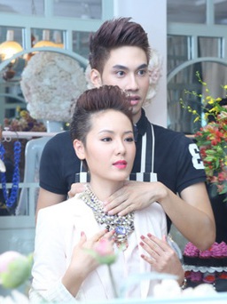 Phương Linh tóc ngắn đi mừng khai trương shop Lý Quý Khánh