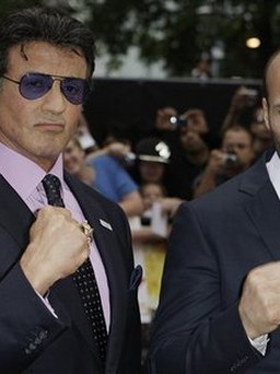 Jason Statham thoát chết khi quay phim The Expendables 3 nhờ lặn giỏi