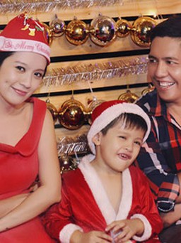 Gia đình Thanh Thúy - Đức Thịnh hạnh phúc đón Noel