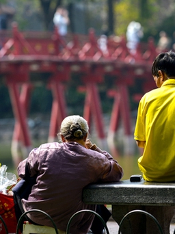 Yêu Hà Nội tình khúc mãi xanh