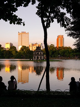 Bao giờ anh trở về Hà Nội?