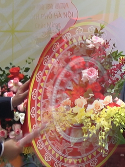 Thủ tướng Phạm Minh Chính đánh trống khai giảng năm học mới ở Hà Nội