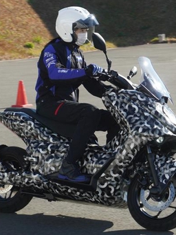 Xe điện Yamaha E01 chạy thử nghiệm, sẵn sàng đấu Honda PCX e:HEV