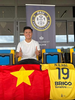 Quang Hải chính thức khoác áo Pau FC sau bài kiểm tra y tế hoàn hảo