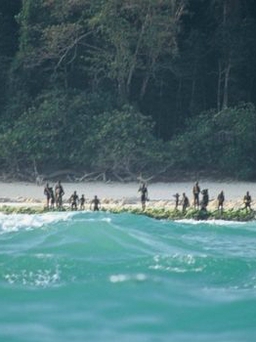 Thi thể du khách Mỹ bị thổ dân giết trên đảo cấm có thể không bao giờ lấy về được