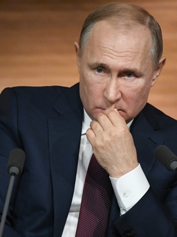 Khoảnh khắc nào khó khăn nhất với ông Putin trên cương vị tổng thống?