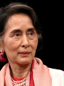 Bà Aung San Suu Kyi bị tuyên án 4 năm tù