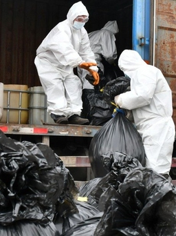 WHO báo động ô nhiễm rác thải y tế từ đại dịch Covid-19