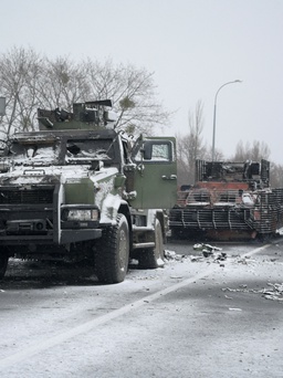 Quân Nga đã tiến vào Kharkiv, nổ lớn tại Kiev
