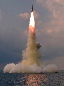 Dấu hiệu Triều Tiên phóng tên lửa, thử hạt nhân