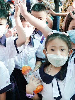 Trường học phải công khai các khoản thu, chi đầu năm học