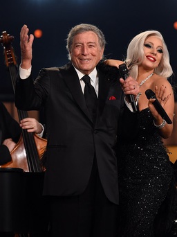 Lady Gaga và huyền thoại Tony Bennett tái hợp trên sân khấu lần cuối cùng