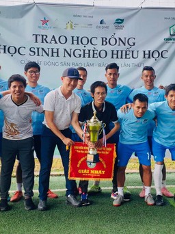 Giải bóng đá, giúp học sinh nghèo hiếu học