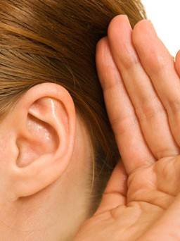 Cấy ốc tai điện tử: Giải pháp cho trẻ điếc bẩm sinh