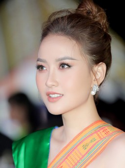 Hoa hậu Khánh Ngân và top 30 thí sinh Miss Tourism Vietnam rạng rỡ tại Lễ hội thổ cẩm