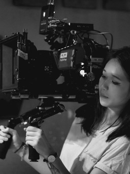 Dự án điện ảnh chuyển thể tiểu thuyết 'Tấm ván phóng dao' đoạt giải tại LHP Busan