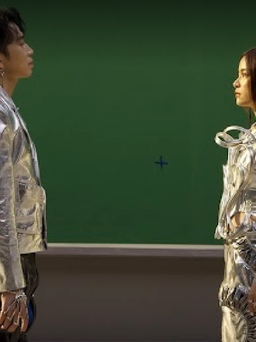 Hoàng Thùy Linh kết hợp rapper Karik trong MV đậm màu sắc Việt Nam 'Kiềng ba chân'