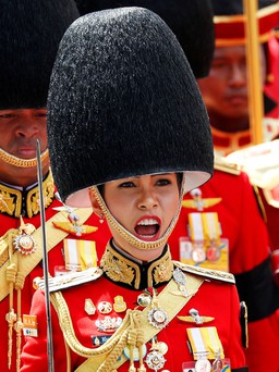 Đăng ảnh Hoàng quý phi, trang web Hoàng gia Thái Lan 'sập mạng'