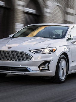 Ford Mondeo 2019 lộ diện tại Mỹ