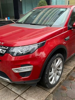 Land Rover Discovery Sport tại Việt Nam 'mất giá' hơn Mercedes GLC300