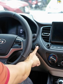 Lái xe an toàn: Cách bật/tắt động cơ ô tô an toàn