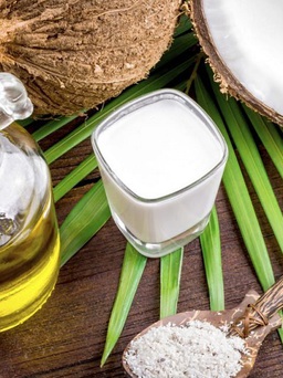 Bạn có nên sử dụng dầu dừa để chăm sóc da mặt?