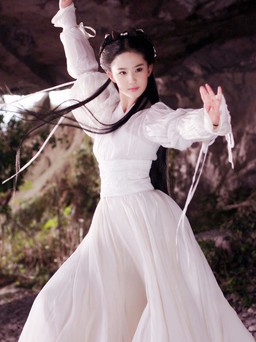 9 bộ váy trắng ấn tượng nhất của các mỹ nhân trong phim điện ảnh và truyền hình Trung Quốc