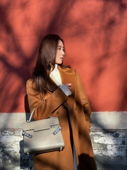 Sắm áo khoác diện tết bạn không thể bỏ qua những mẫu áo khoác dạ này