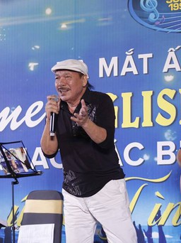 Nhạc sĩ Trần Tiến 71 tuổi vẫn sung sức hát tiếng Anh… “như gió”