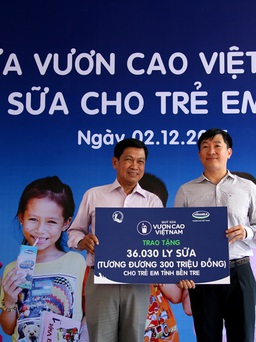 Quỹ sữa Vươn cao Việt Nam về tới Bến Tre