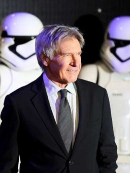 Harrison Ford đấu giá chiếc áo khoác huyền thoại trong 'Star War'