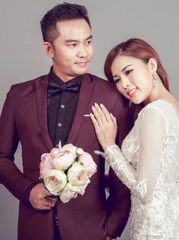 Lộ diện thiệp cưới độc đáo của diễn viên Thiên Bảo và Kim Yến