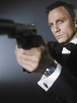 Daniel Craig phải phẫu thuật mắt cá chân khi quay 'Điệp viên 007'