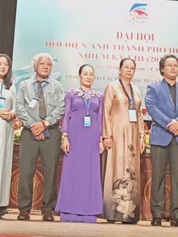 Đạo diễn Dương Cẩm Thúy tiếp tục giữ chức Chủ tịch Hội Điện ảnh TP.HCM