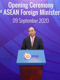 ASEAN 'tay trong tay, ngẩng cao đầu' tự tin tiến lên