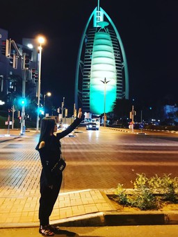 Những cô gái Việt sang xứ nhà giàu Dubai làm nail: Xuân không màu bởi Covid