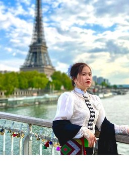 Từ cô gái bệnh tim đến hành trình mang trang phục váy Thái đi khắp châu Âu