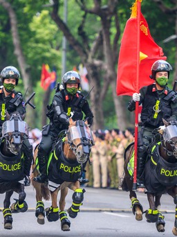 Kỵ binh Việt Nam trình diễn tại Nhạc hội Cảnh sát các nước ASEAN+