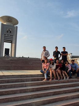 Tết Tân Sửu 2021: Rủ nhau đi “check-in” tại đường Hồ Chí Minh trên biển