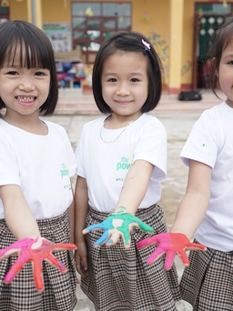 Vì sao trẻ Việt thấp còi?