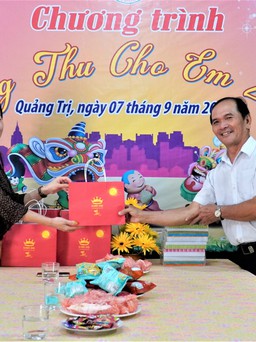 PC Quảng Trị tặng quà trung thu cho trẻ em TT Mái Ấm Tình Hồng Đông Hà