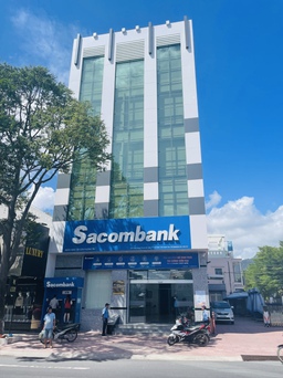 Sacombank cam kết bảo đảm quyền lợi hợp pháp của khách hàng tại PGD Cam Ranh