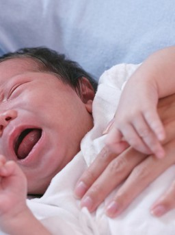 Các biến chứng nguy hiểm của bệnh ho gà ở trẻ sơ sinh