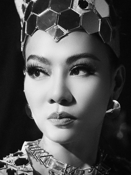 Thu Minh tiết lộ 'gia sản' sau 27 năm đi hát