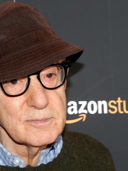 Xuất bản hồi ký của Woody Allen sau thời gian bị xếp xó