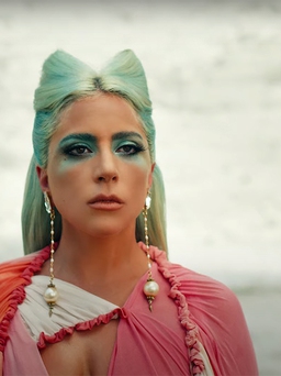 Lady Gaga tiết lộ hoàn cảnh ra đời MV ca khúc '911' vừa phát hành